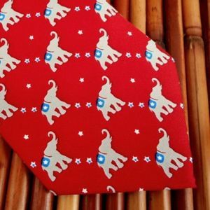EUC ALEXANDER LOGAN Patriotic Red, White & Blue Elephant & Stars 100% Silk Tie